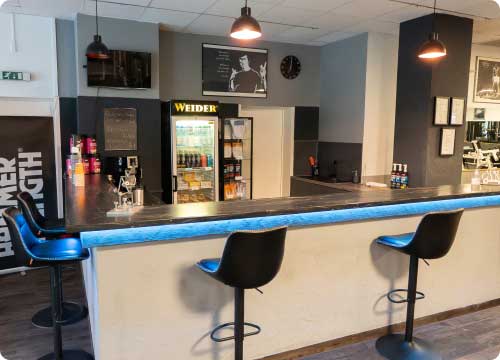 Studio M Blick auf die Sportsbar